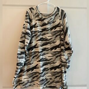 Long sleeve camo boutique shirt.